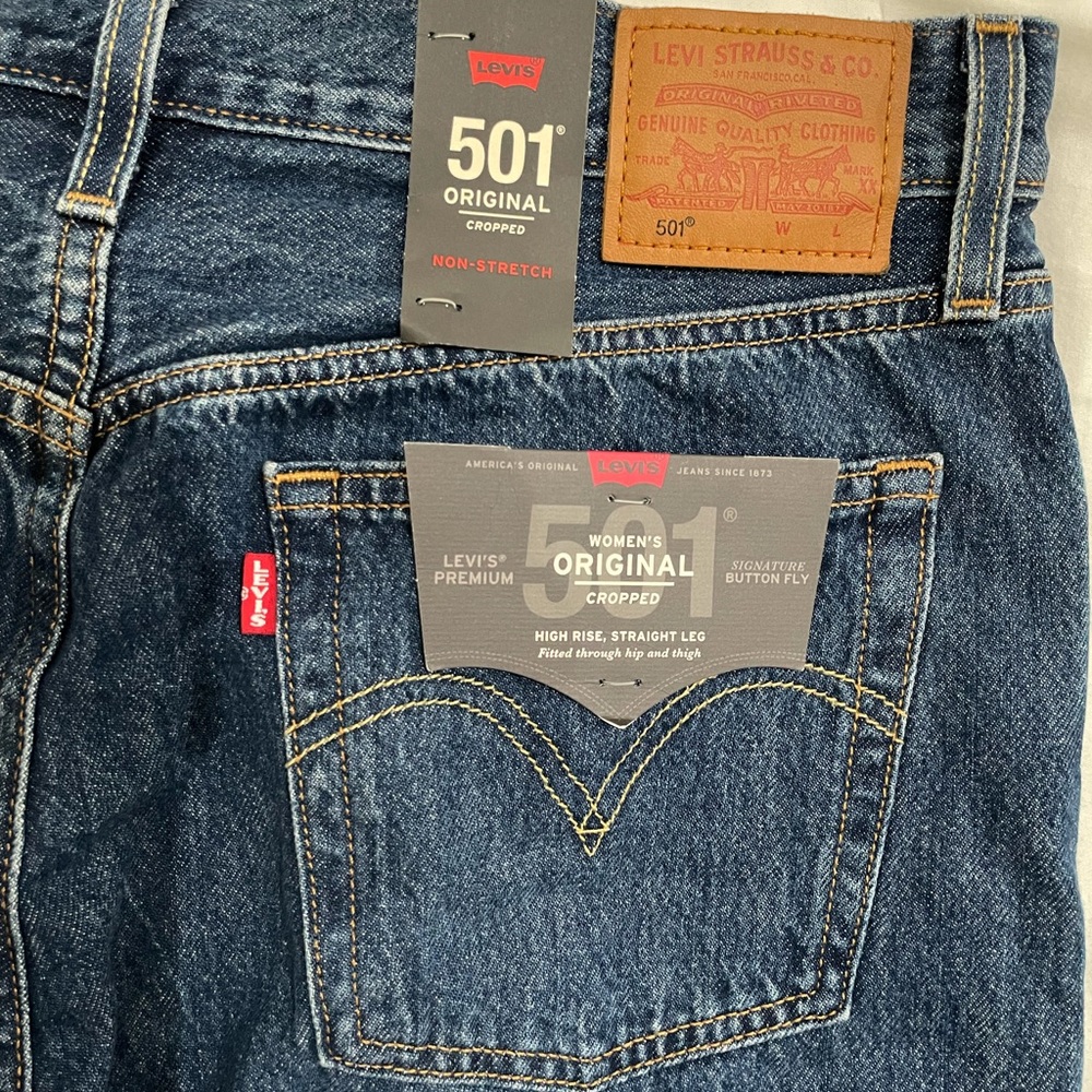 COPY - Levi's High Rise Jeans 501